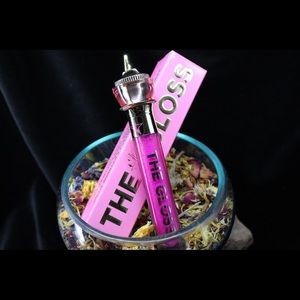 Jeffrey Star The Gloss “Spank Me”